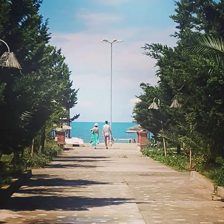 Tropikal Дуррес