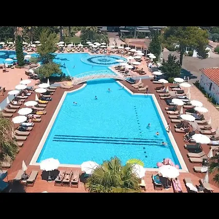 Tropikal Hotel 3*